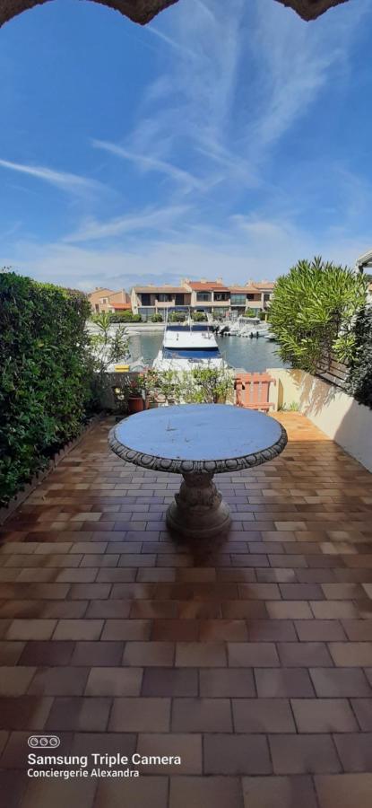 Villa Aux Capellans Sur La Marina Pour 4 Personnes - Vue Marina - Parking - Plage A 5 Min A Pied Saint-Cyprien  Dış mekan fotoğraf